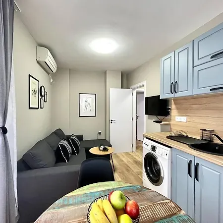 Apartment Sea Garden