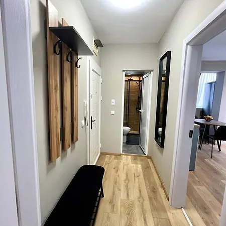 Sea Garden Apartment